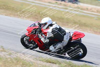 media/Apr-23-2023-TrackXperience (Sun) [[90816c9ee1]]/Level 2/session 2 turn 11/